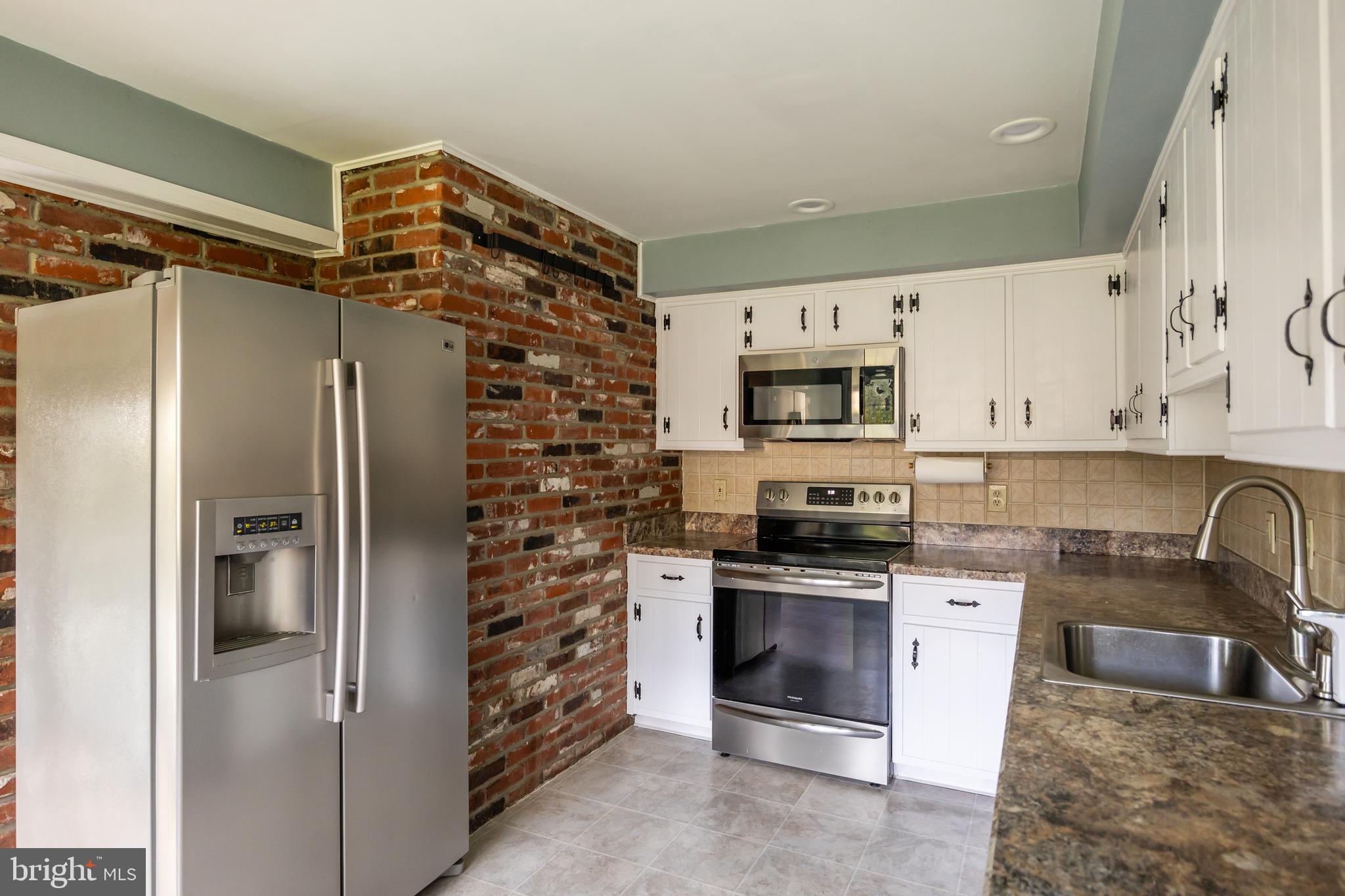 130 Barcroft Drive Cherry Hill, NJ 08034 - Photo 14 of 37