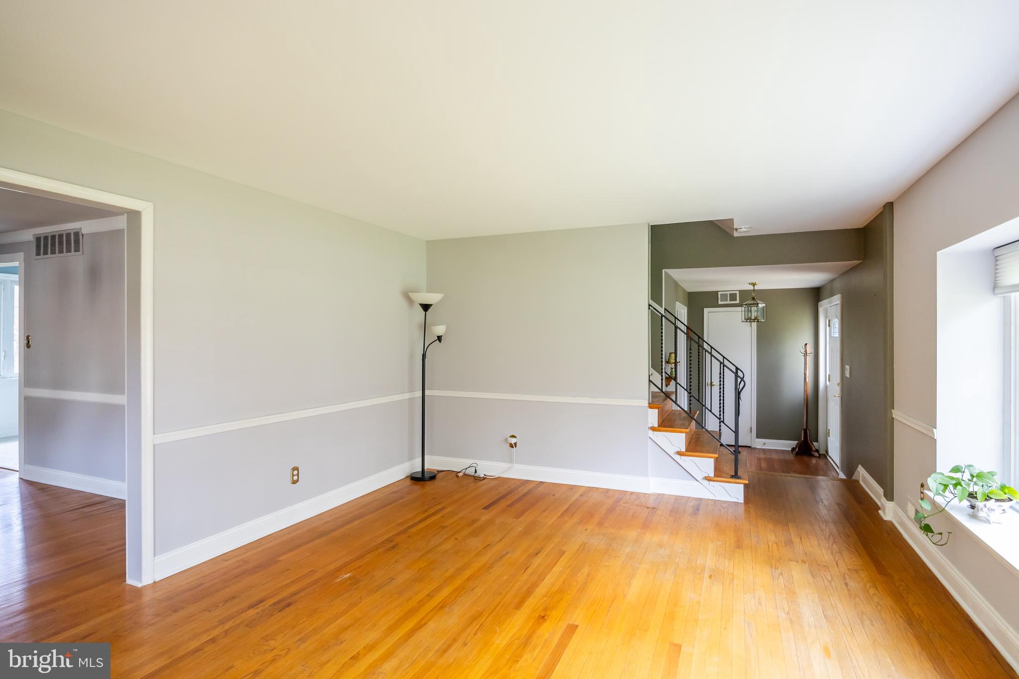 130 Barcroft Drive Cherry Hill, NJ 08034 - Photo 7 of 37