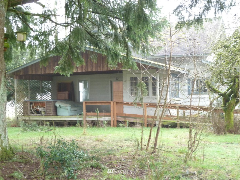 1076 King Road Winlock, WA 98596 - Photo 5 of 13
