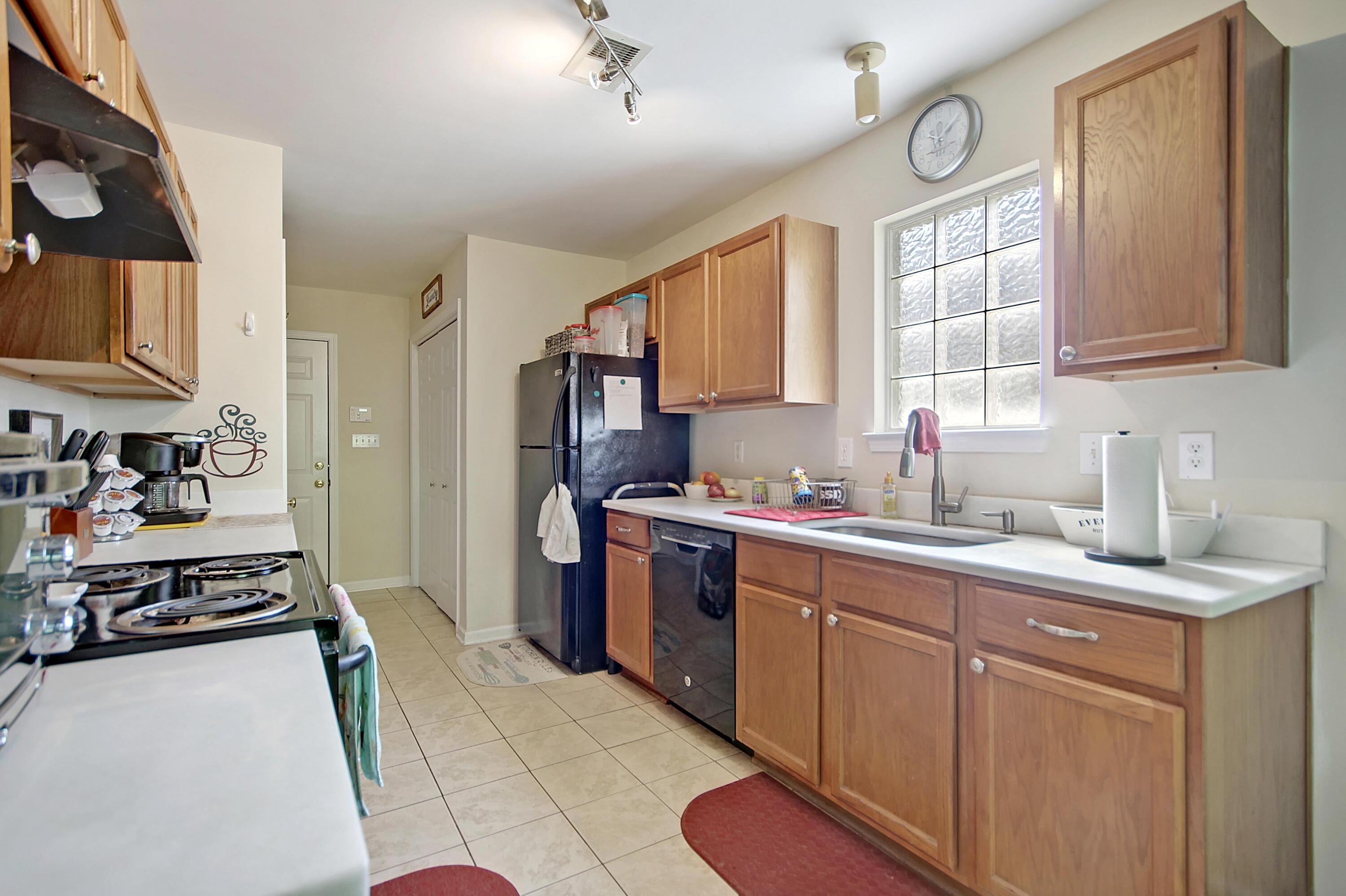 9266 Ayscough Road Summerville, SC 29485 - Photo 13 of 33 CREM_9266 Ayscough_022
