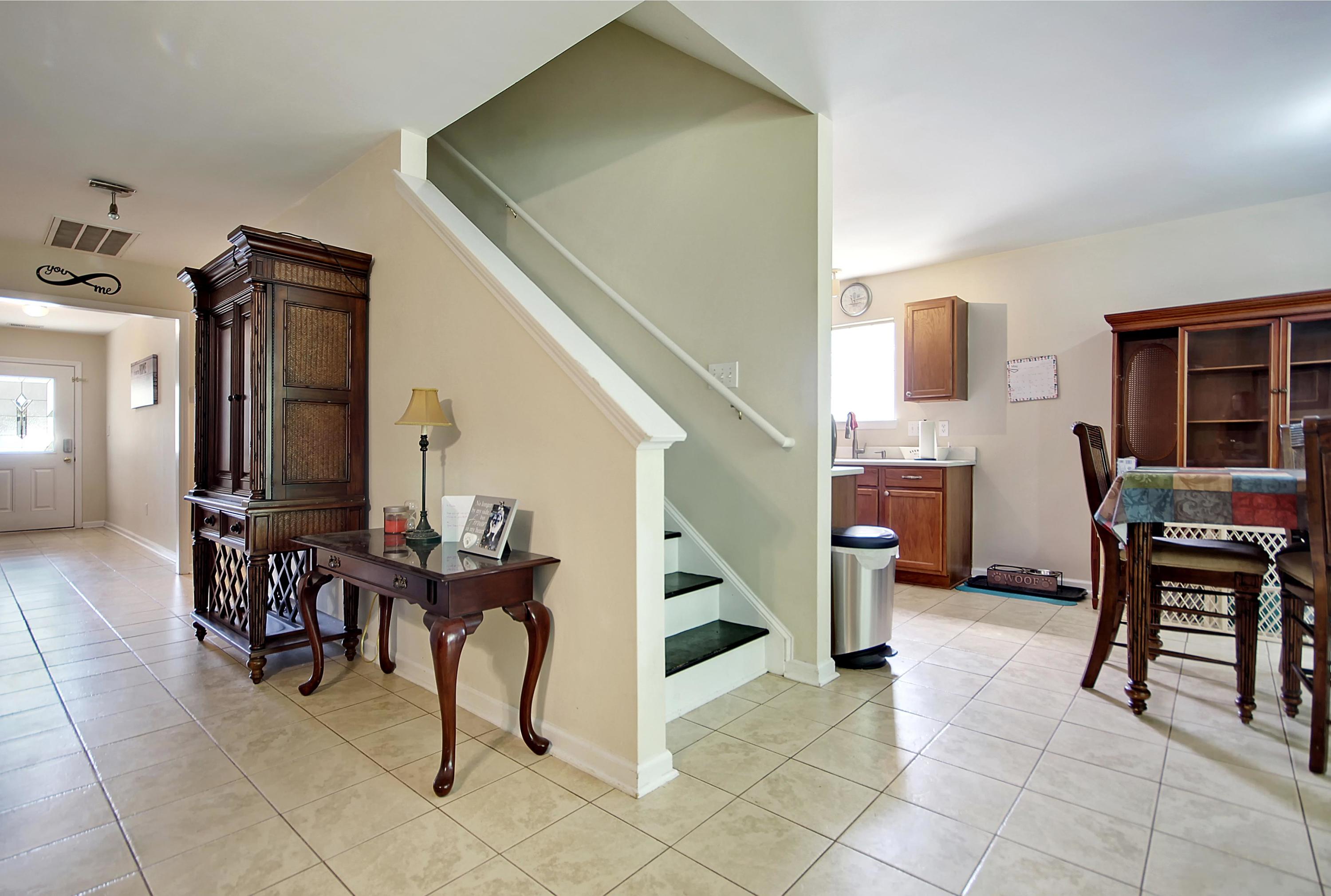 9266 Ayscough Road Summerville, SC 29485 - Photo 5 of 33 CREM_9266 Ayscough_030