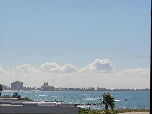 $7,000 | 7650 Bayshore Drive, Unit 401, Treasure Island, FL 33706