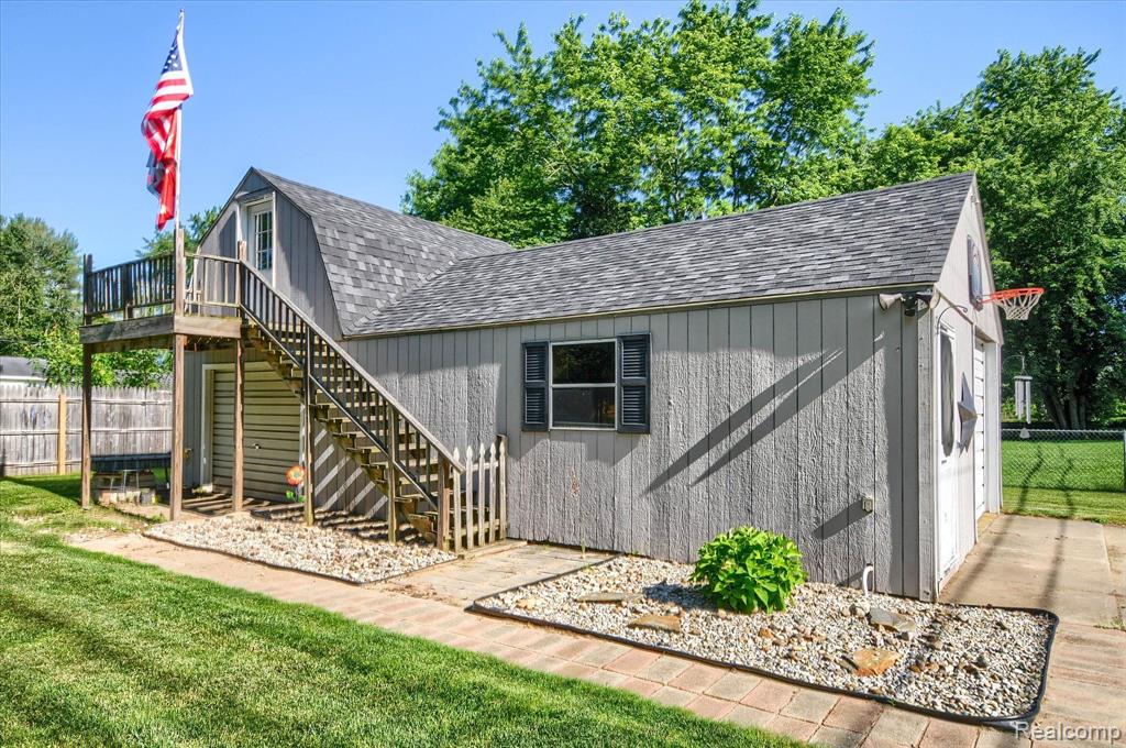 2631 Fish Lake Road Lapeer, MI 48446 - Photo 32 of 36