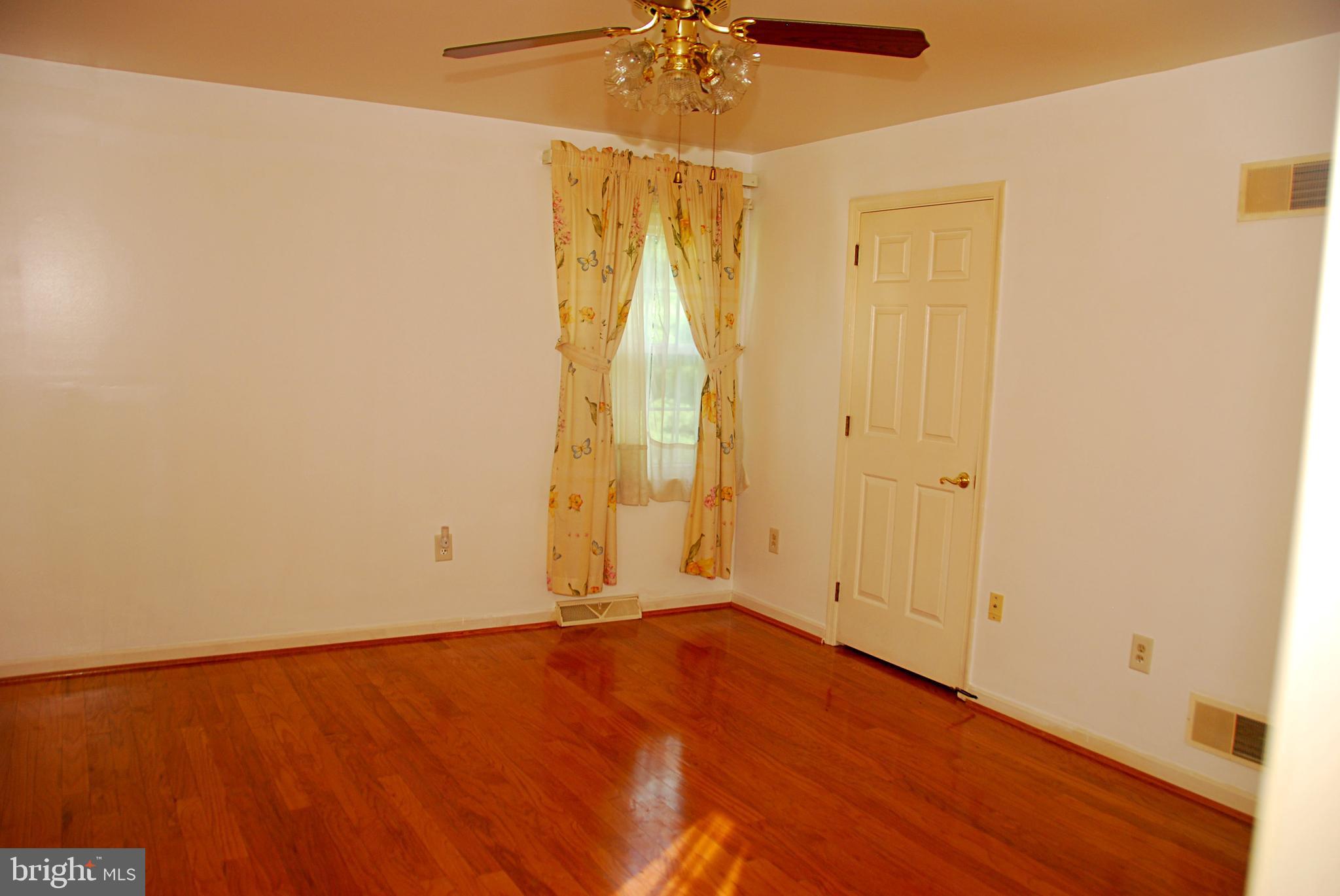 75 Roop Road Rising Sun, MD 21911 - Photo 12 of 30 Gleaming hardwoods in