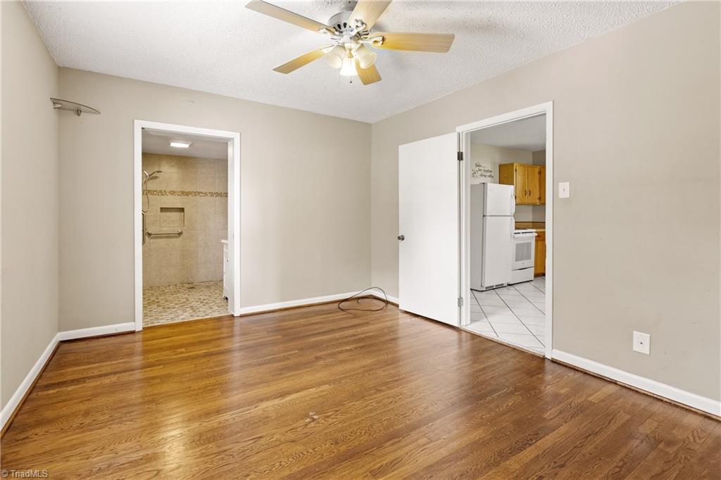 2806 Hacketts Lake Road Greensboro, NC 27406 - Photo 20 of 34 Gallery Image 20