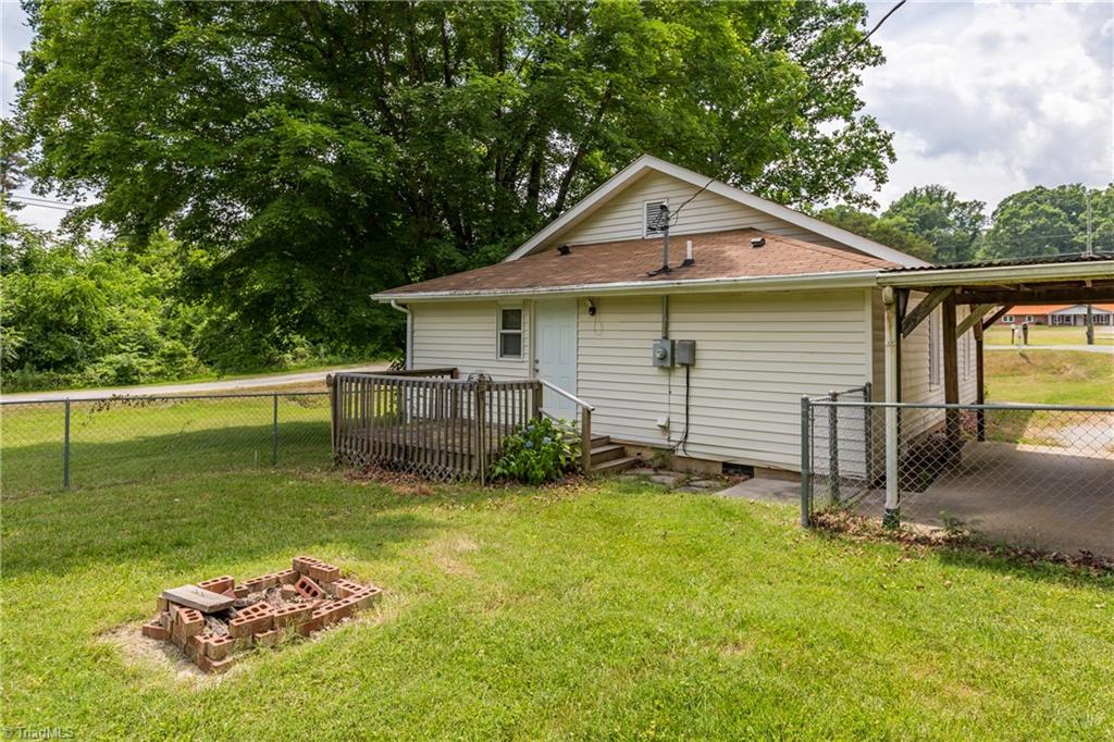 2806 Hacketts Lake Road Greensboro, NC 27406 - Photo 28 of 34 Gallery Image 28