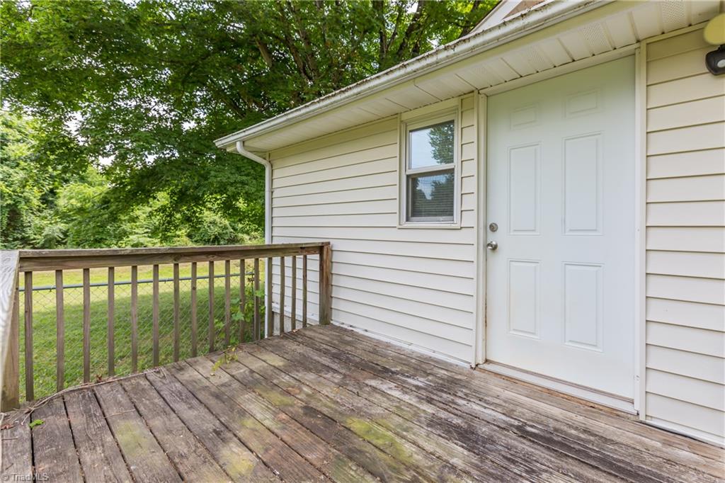 2806 Hacketts Lake Road Greensboro, NC 27406 - Photo 33 of 34 Gallery Image 33