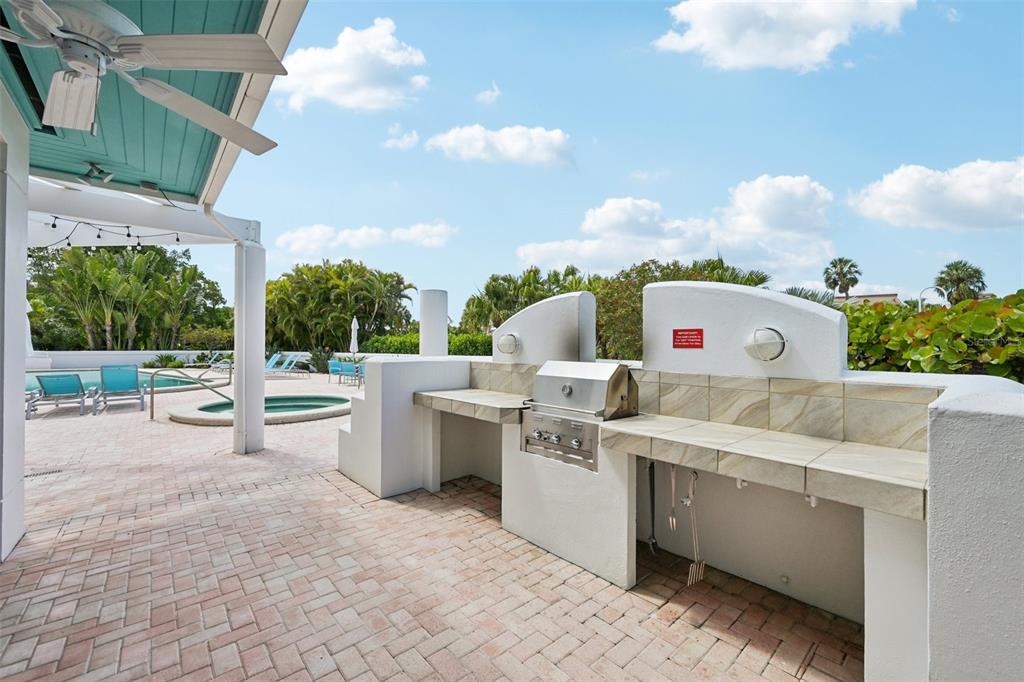 2450 Harbourside Drive, Unit 244 Longboat Key, FL 34228 - Photo 39 of 46