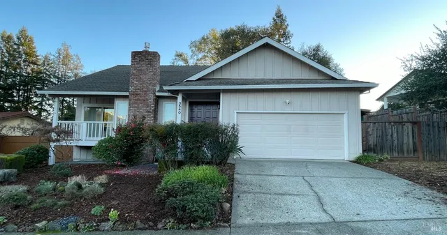 $839,900 | 3540 Sleepy Hollow Drive, Santa Rosa, CA 95404