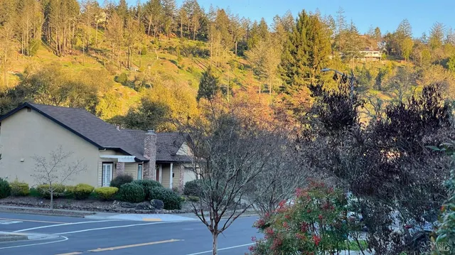 $839,900 | 3540 Sleepy Hollow Drive, Santa Rosa, CA 95404