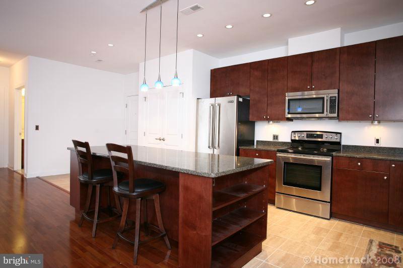 2007 Clipper Park Road, Unit 222 Baltimore, MD 21211 - Photo 13 of 18 Kitchen