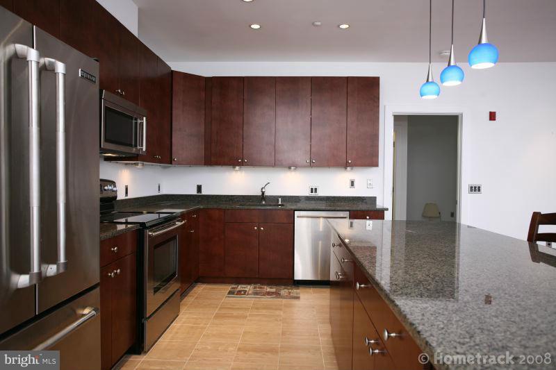 2007 Clipper Park Road, Unit 222 Baltimore, MD 21211 - Photo 14 of 18 Kitchen