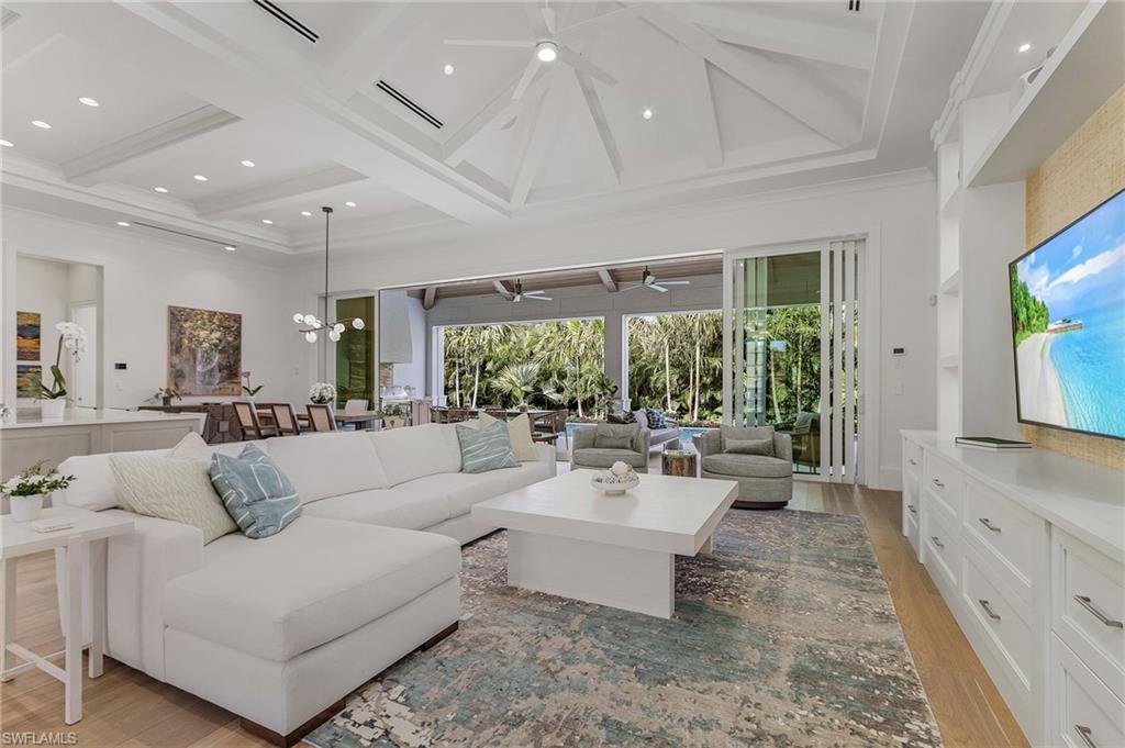 509 Turtle Hatch Road Naples, FL 34103 - Photo 5 of 38