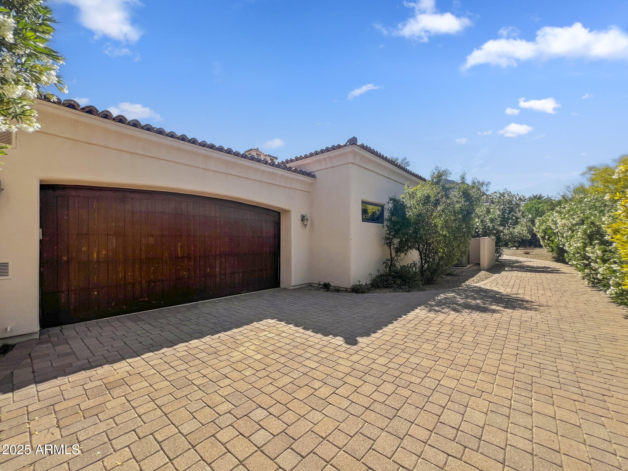 5615 North Invergordon Road Paradise Valley, AZ 85253 - Photo 26 of 95 26) 56673-6811019ca5d24