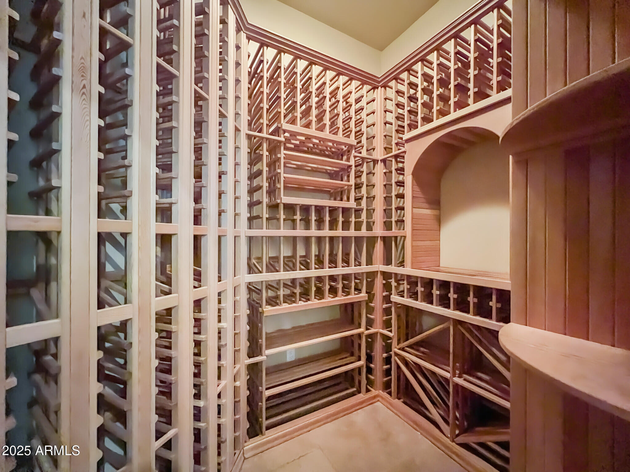 5615 North Invergordon Road Paradise Valley, AZ 85253 - Photo 35 of 95 35) 56673-681101aaf3920