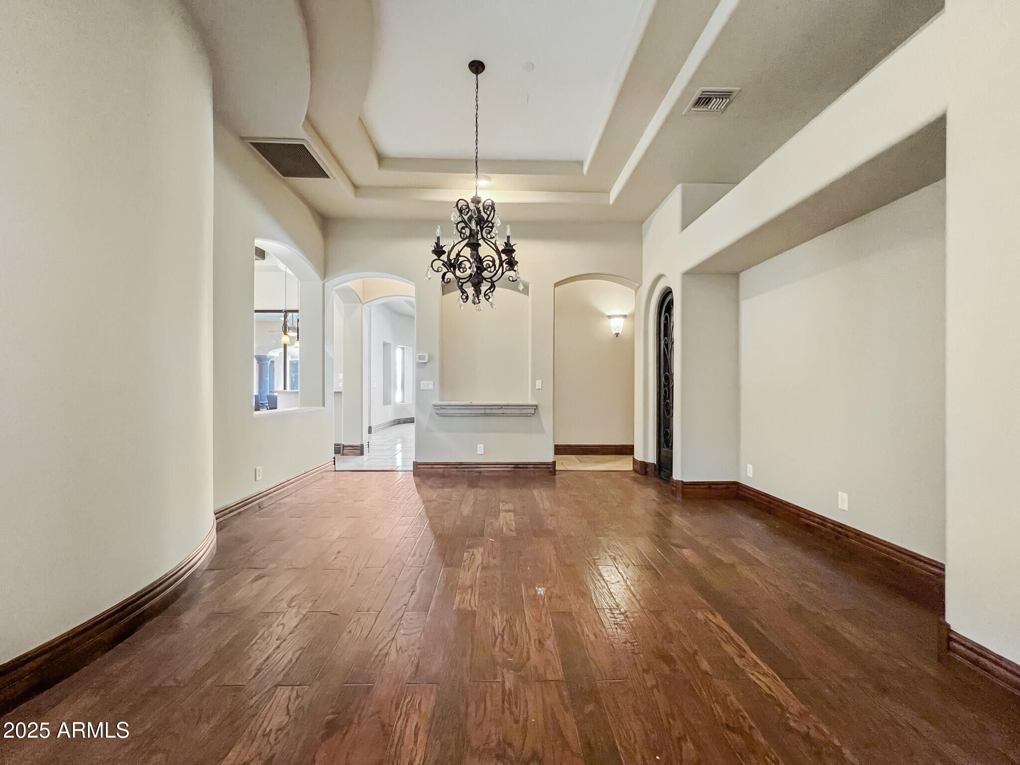 5615 North Invergordon Road Paradise Valley, AZ 85253 - Photo 36 of 95 36) 56673-681101ad4f5ef