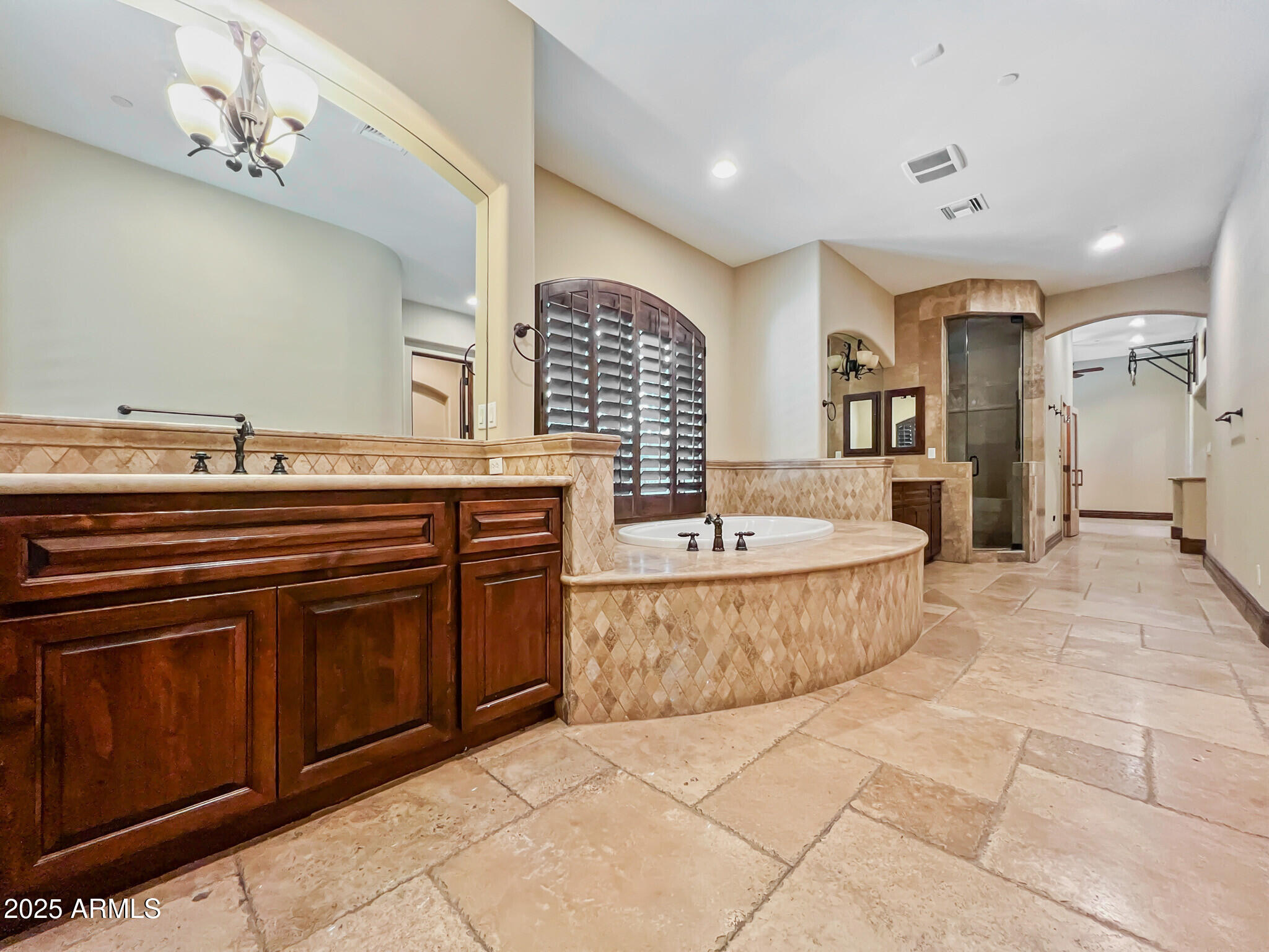 5615 North Invergordon Road Paradise Valley, AZ 85253 - Photo 60 of 95 60) 56673-681101d09f703