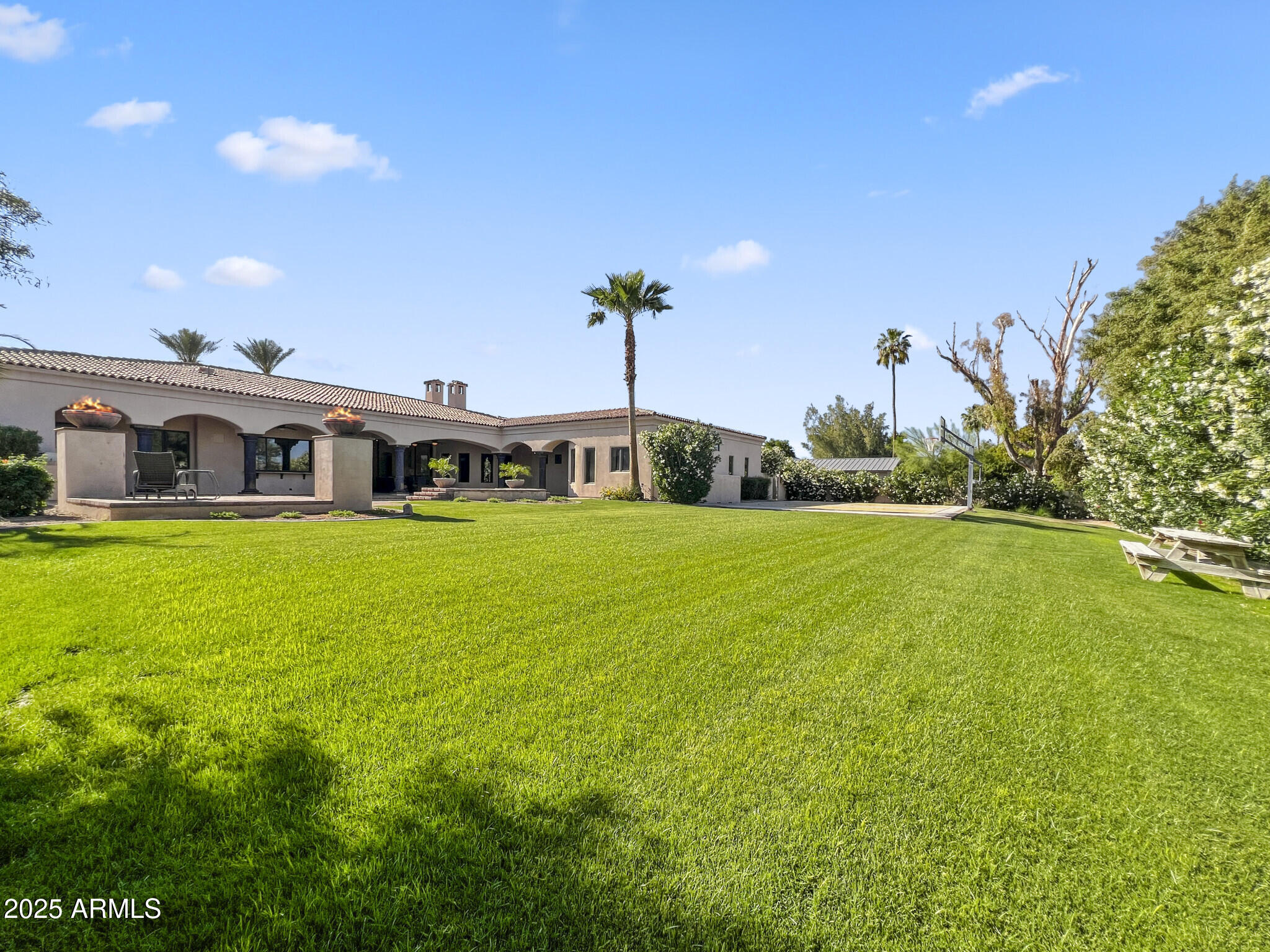 5615 North Invergordon Road Paradise Valley, AZ 85253 - Photo 78 of 95 78) 56673-681101fb00612