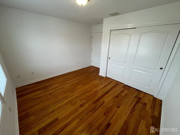 $2,100 | 16 East Kupsch Street, Unit C, Sayreville, NJ 08872