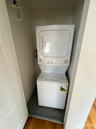 $2,100 | 16 East Kupsch Street, Unit C, Sayreville, NJ 08872