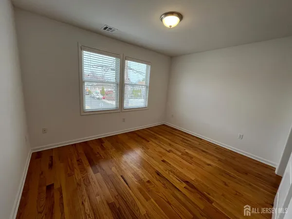 $2,100 | 16 East Kupsch Street, Unit C, Sayreville, NJ 08872