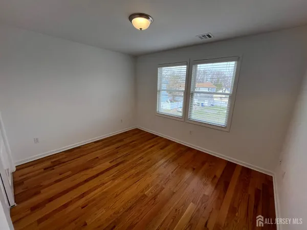 $2,100 | 16 East Kupsch Street, Unit C, Sayreville, NJ 08872