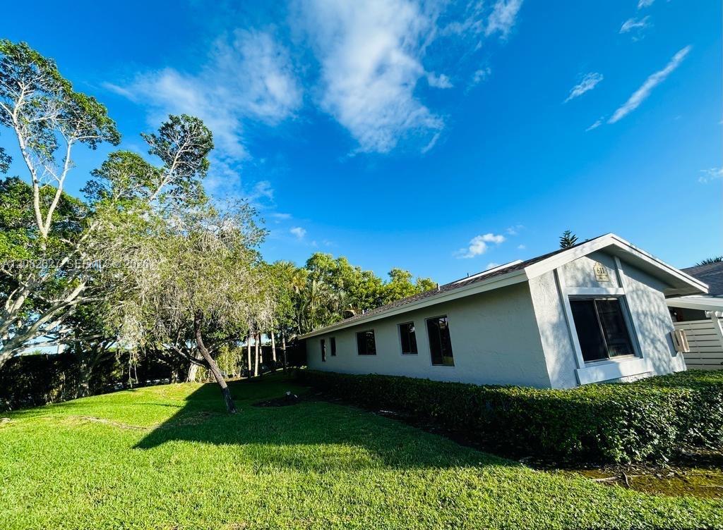 611 Racquet Club Road, Unit 1 Weston, FL 33326 - Photo 7 of 19 Gallery Image 7