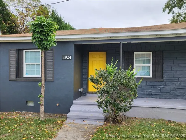 $945 | 4916 Schmidt Street, Fayetteville, NC 28303