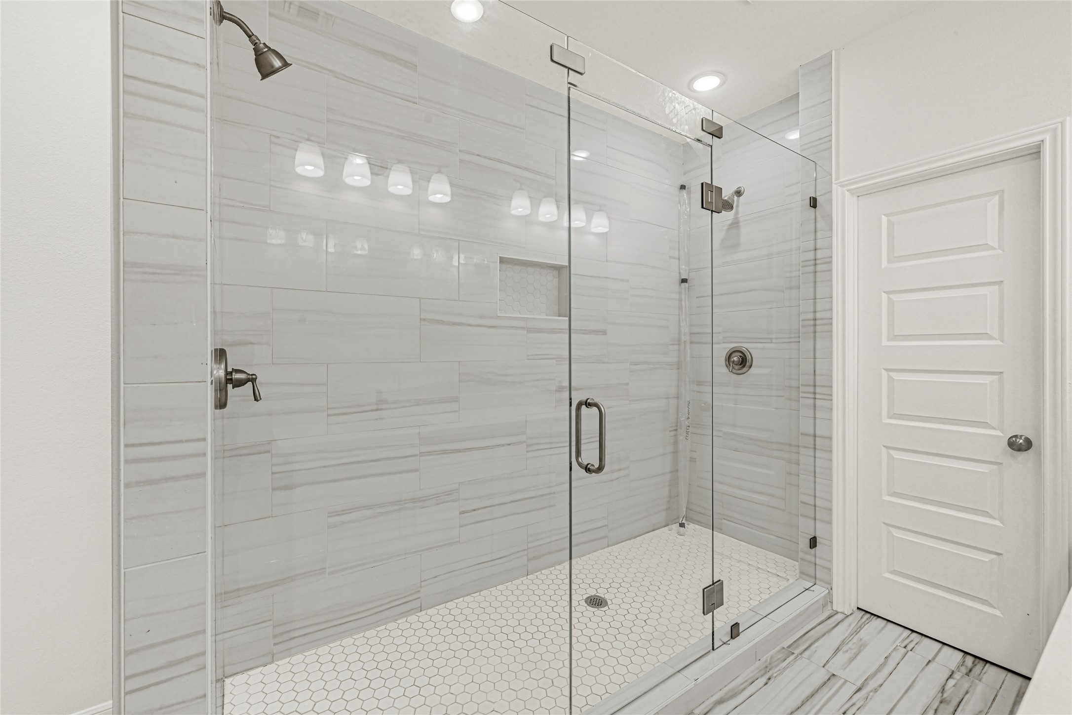 8628 Scott Street Houston, TX 77051 - Photo 15 of 22 a bathroom with a shower