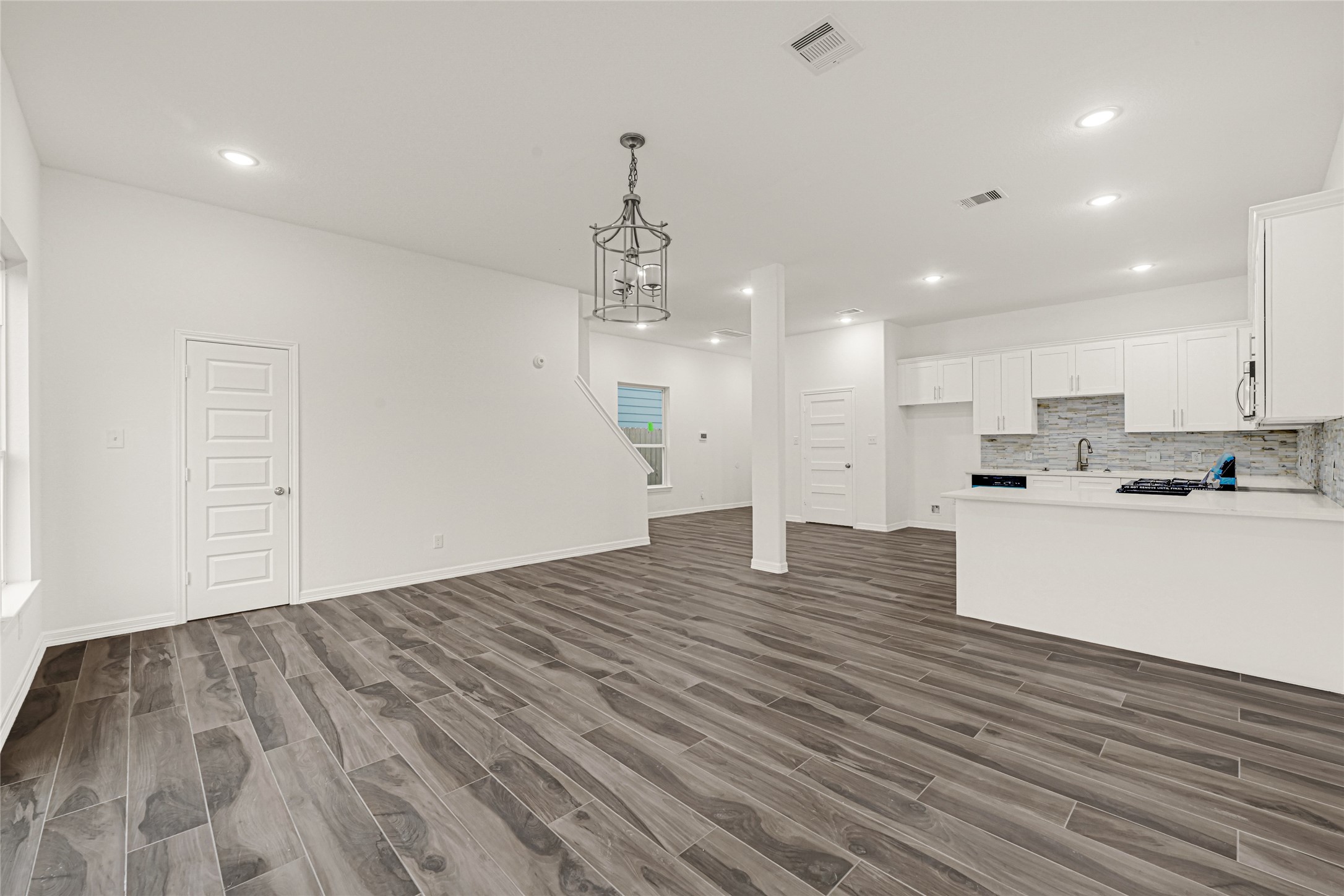 8628 Scott Street Houston, TX 77051 - Photo 7 of 22