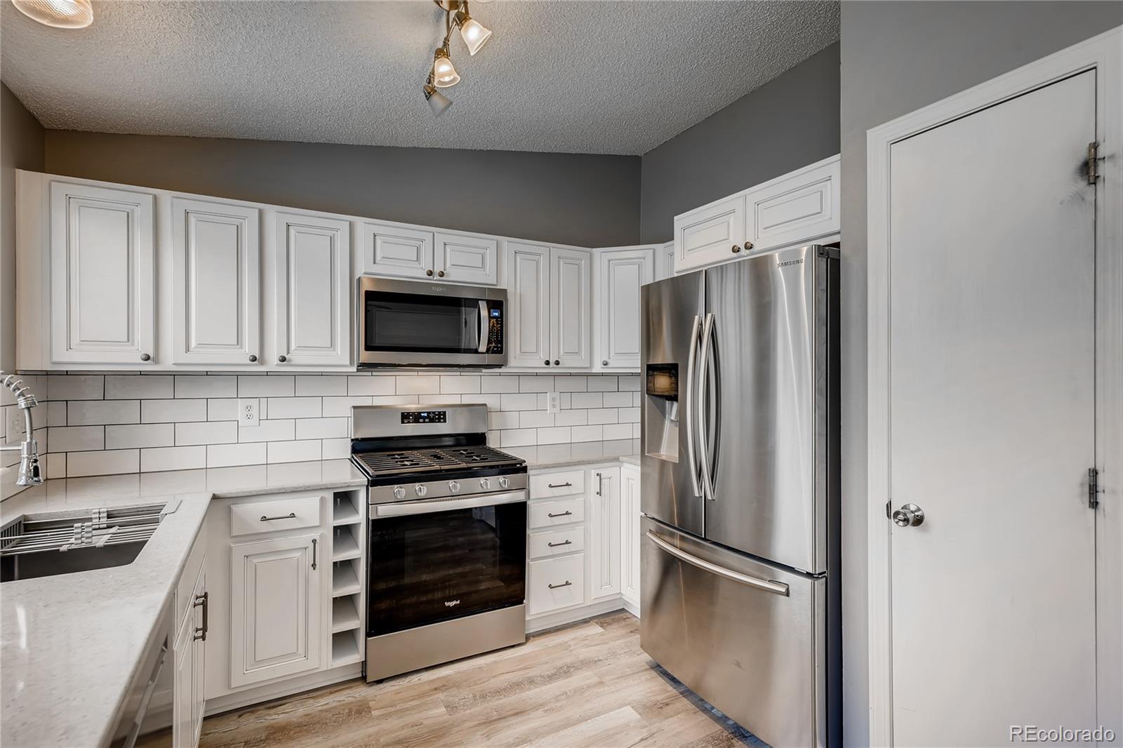 8434 Rabbitbrush Way Parker, CO 80134 - Photo 8 of 28