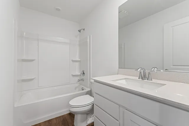 $2,600 | 14934 South Dyer Lane, Plainfield, IL 60544