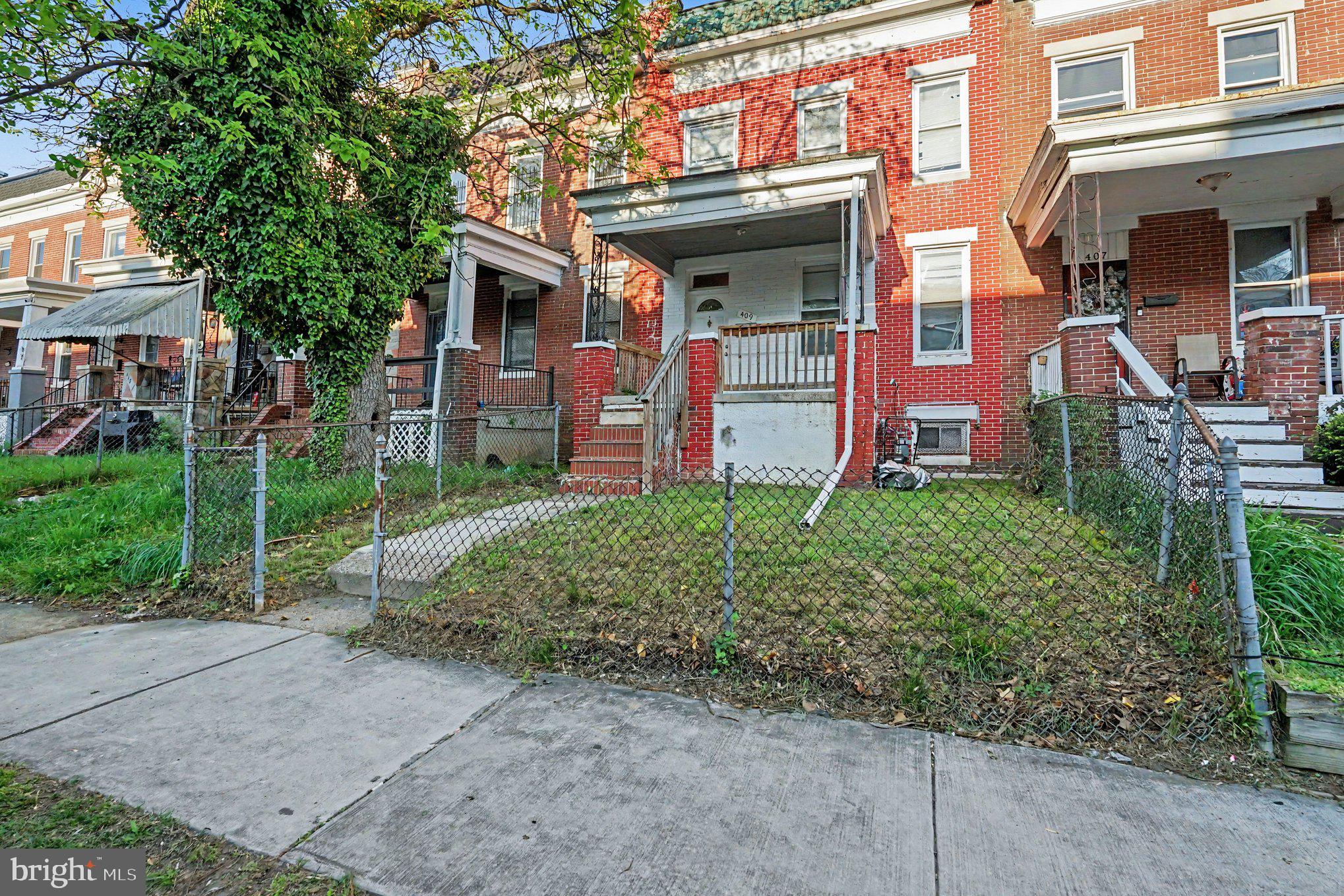 409 Edgewood Street Baltimore, MD 21229 - Photo 2 of 30 Stunning renovated rowhome