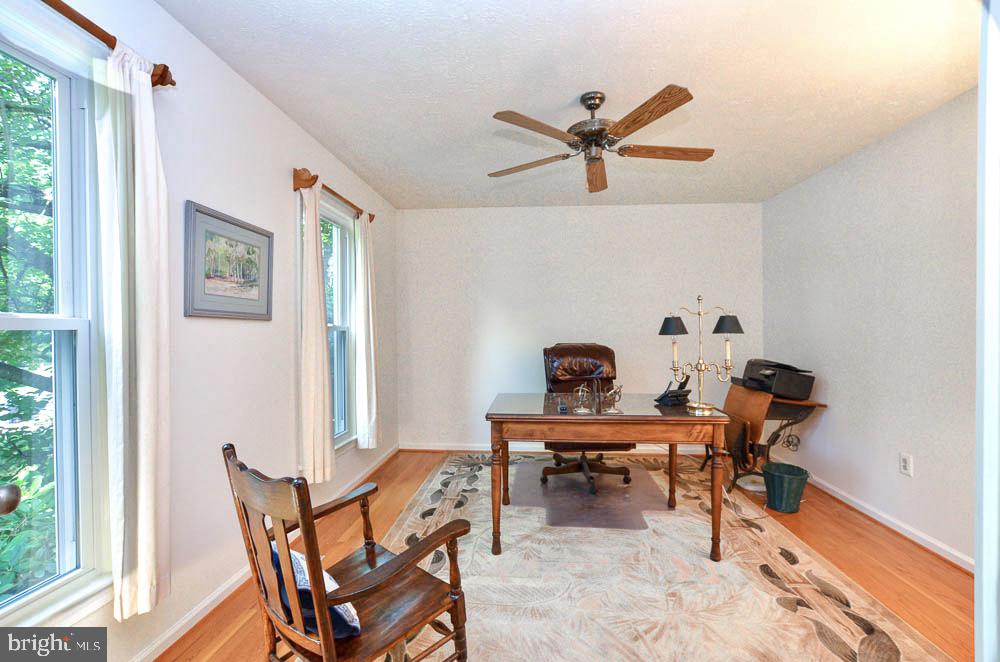 18 Carrollton Road Sterling, VA 20165 - Photo 5 of 45 Main level study with hardwood flooring
