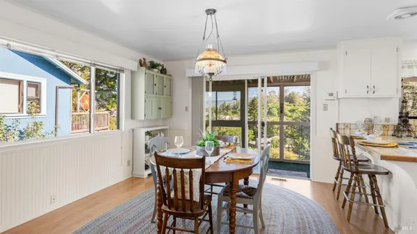 $999,000 | 1104 Birch Drive, Petaluma, CA 94952