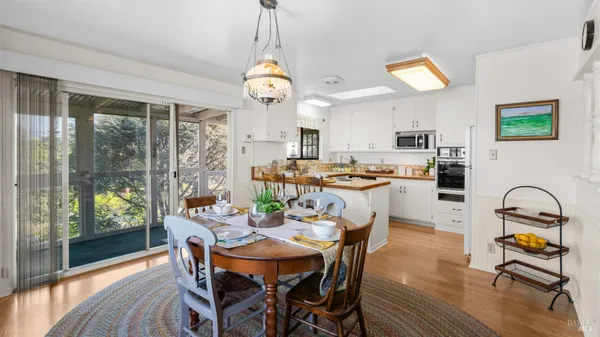 $999,000 | 1104 Birch Drive, Petaluma, CA 94952