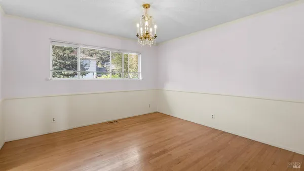 $999,000 | 1104 Birch Drive, Petaluma, CA 94952