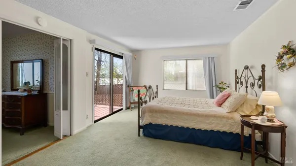 $999,000 | 1104 Birch Drive, Petaluma, CA 94952