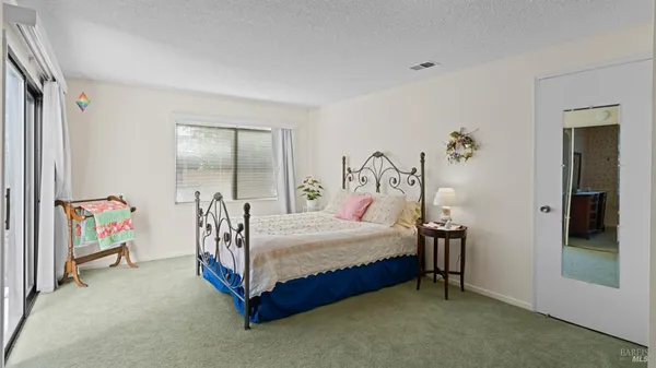 $999,000 | 1104 Birch Drive, Petaluma, CA 94952