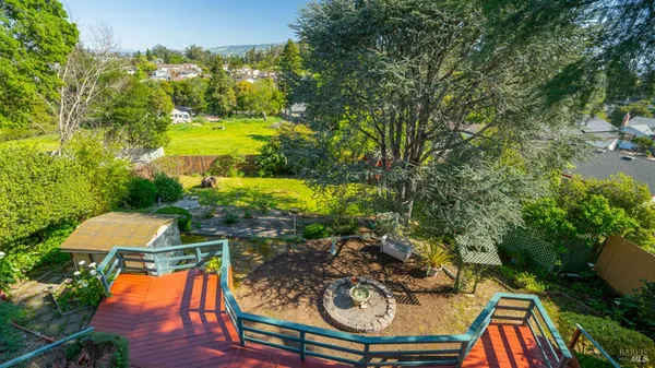 $999,000 | 1104 Birch Drive, Petaluma, CA 94952