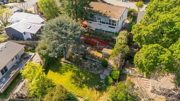 $999,000 | 1104 Birch Drive, Petaluma, CA 94952