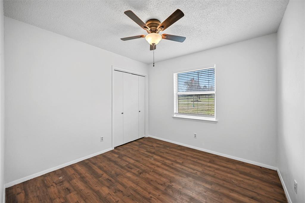 2018 South Center Street Arlington, TX 76010 - Photo 13 of 17