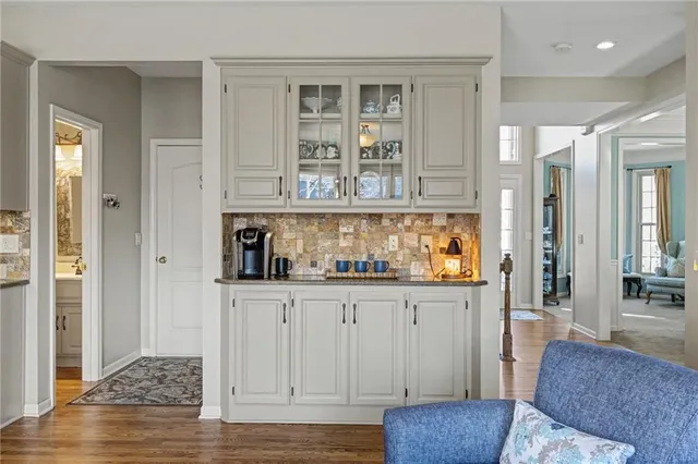 $569,000 | 13935 71st Place, Shawnee, KS 66216