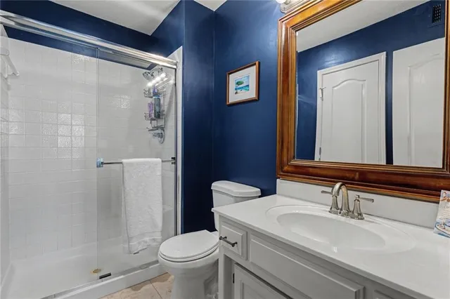 $569,000 | 13935 71st Place, Shawnee, KS 66216