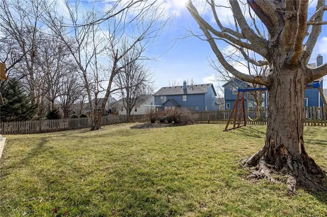 $569,000 | 13935 71st Place, Shawnee, KS 66216
