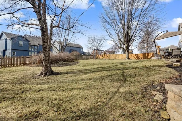 $569,000 | 13935 71st Place, Shawnee, KS 66216