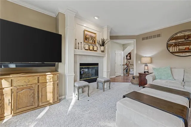 $569,000 | 13935 71st Place, Shawnee, KS 66216