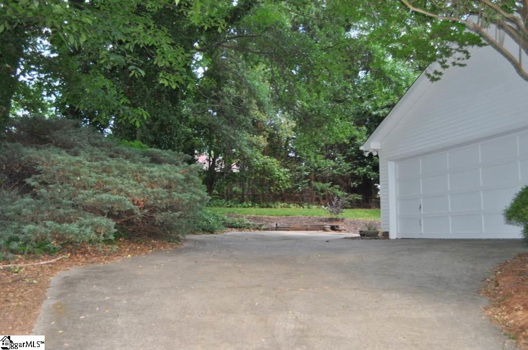 116 Woody Creek Road Greer, SC 29650 - Photo 23 of 27 Gallery Image 23