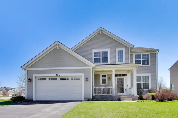 $559,900 | 300 Winthrop Drive, Oswego, IL 60543