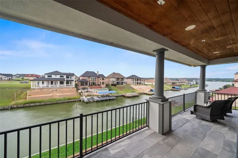 $899,999 | 10812 Bourbon Street, Willis, TX 77318